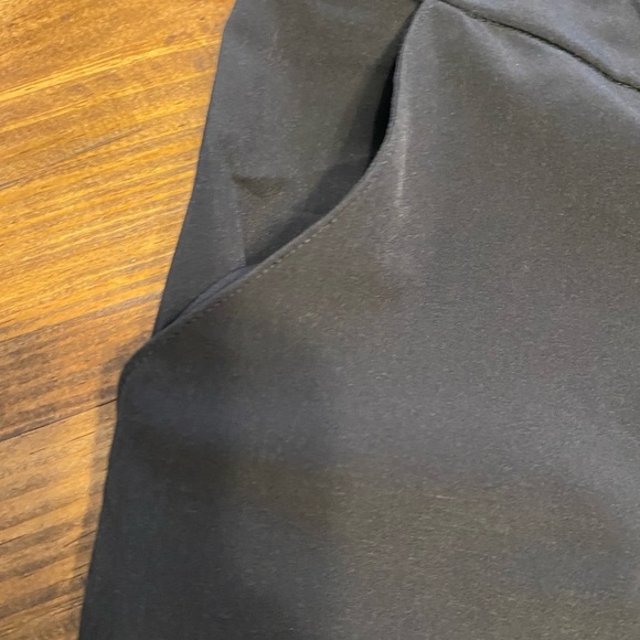 Chico's Black Zenergy pant size 10 - Picture 6 of 9